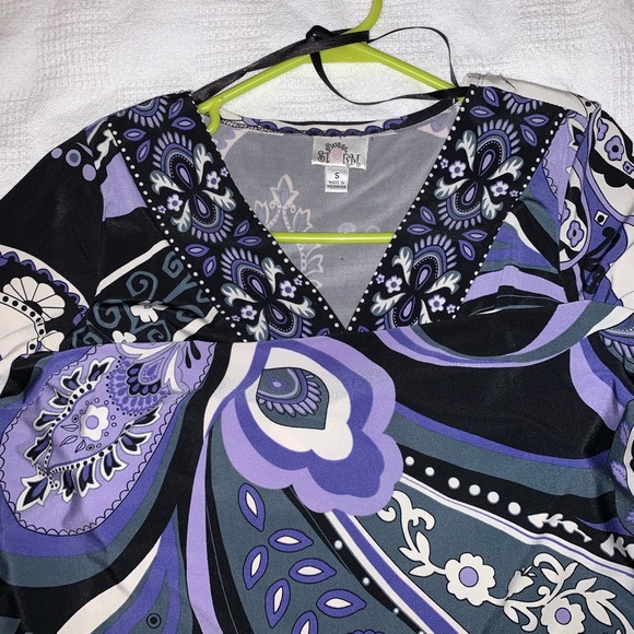 Dress - Picture 5 of 5